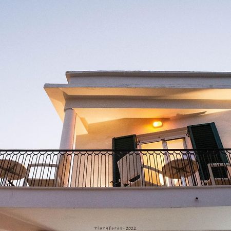 Platyforos, In City Central Of Zakynthos Exterior foto